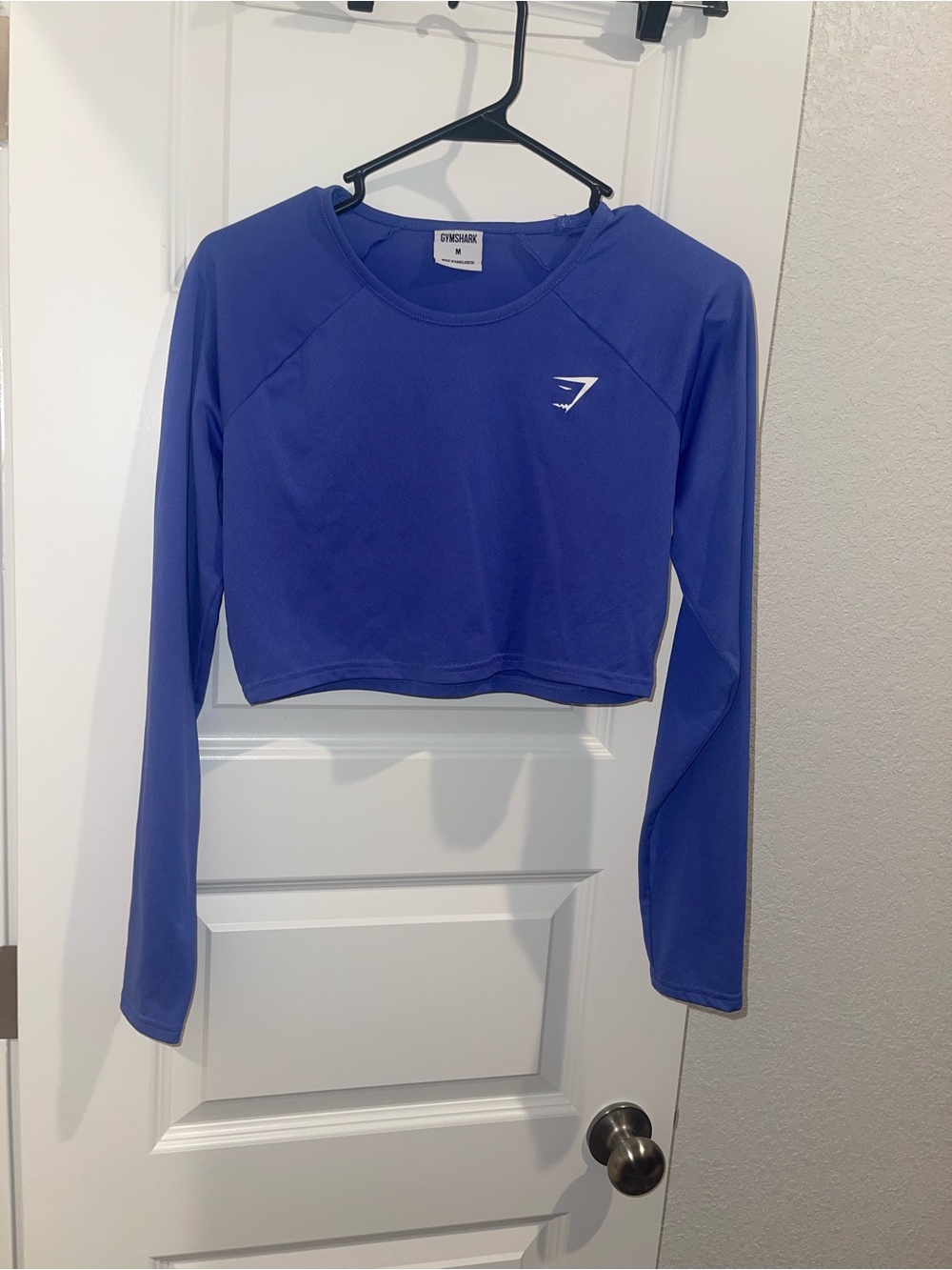 Gymshark Long Sleeve Cropped Top in Royal Blue